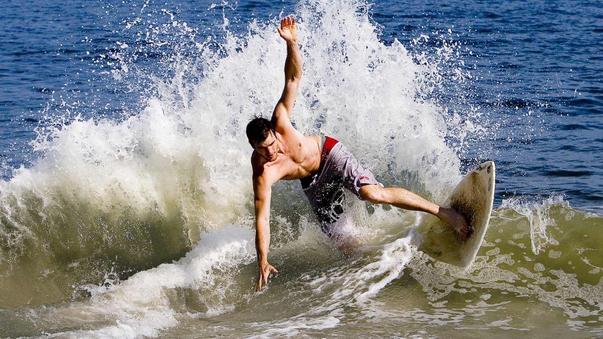 裁判违规申诉机制保障各方权益,生效裁判程序违法