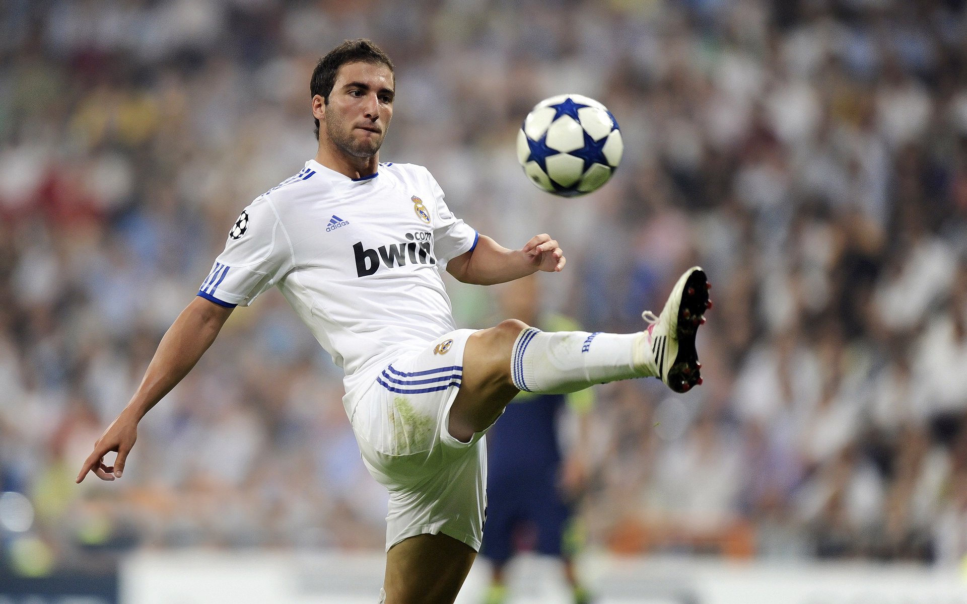 水球防守端希腊铁壁不破，男子水球希腊